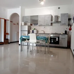 Airport House Mariel , Genoa Italy